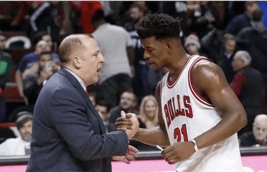 受赞誉的超 受赞誉的超